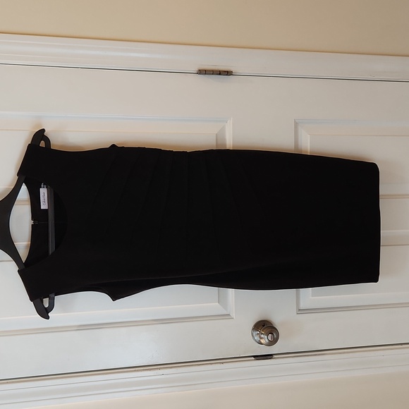 Calvin Klein Dresses & Skirts - Calvin Klein Size 4 Black Dress